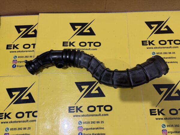 8200446868 clio 3 hava filtre hortumu 1.5dci